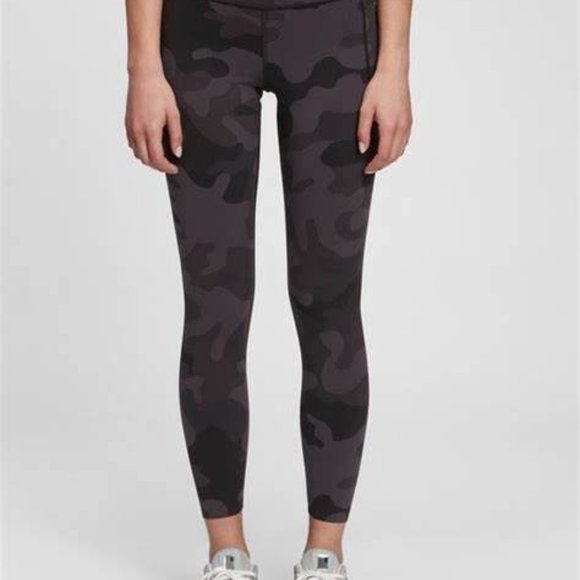 GAP Pants - Like New, GAP Camp Power Fit Ankle Leggings